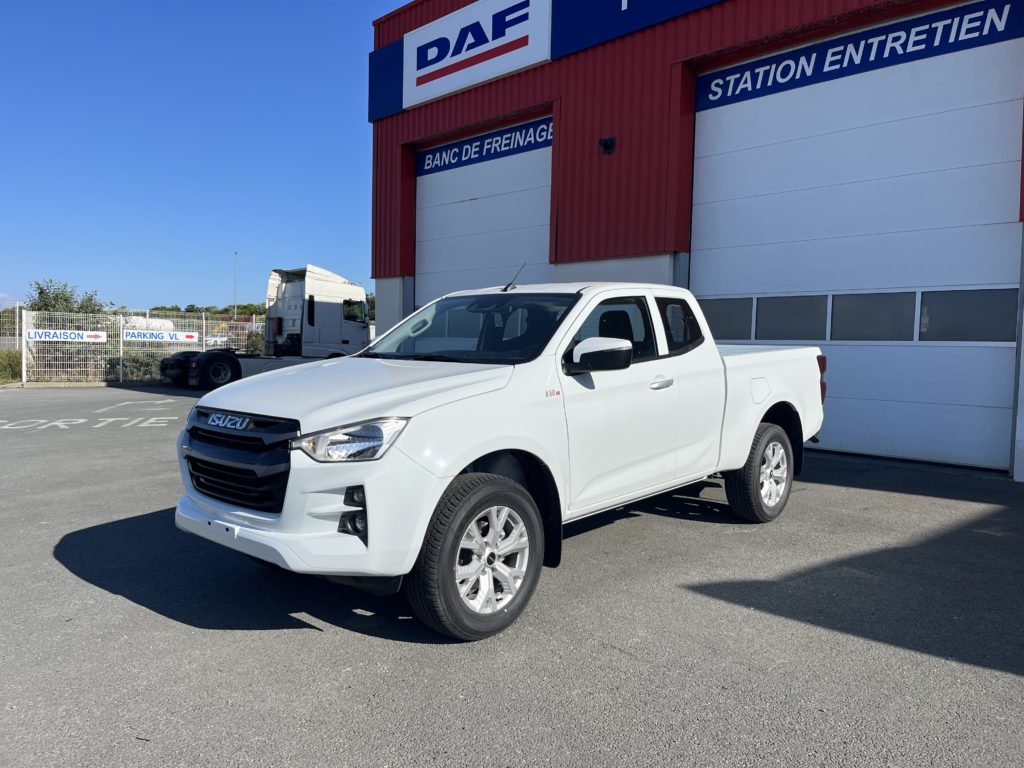 ISUZU DMAX SPACE N60 BB 4X4 M/T